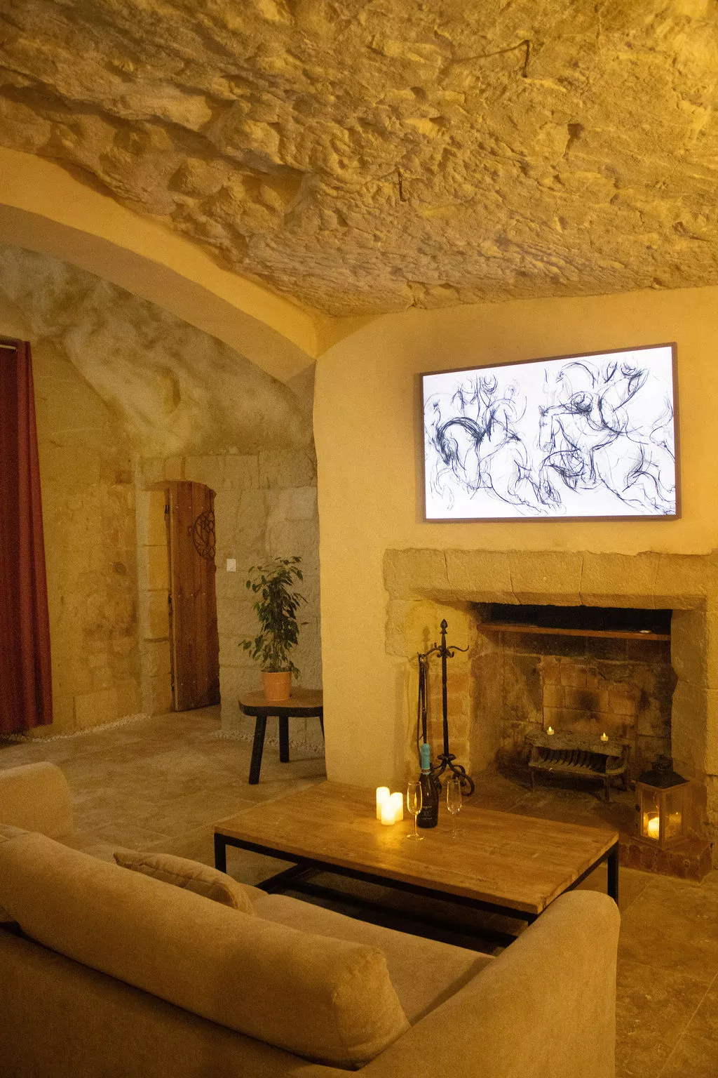salon, TV connectée, canapé, WIFI